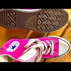 Pink high top converse womens 8.5 mens 6.5